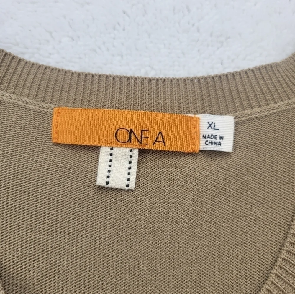 One A Cold Shoulder Long Sleeve Laser Cut Tan Top Women's Size XL - Picture 3 of 10